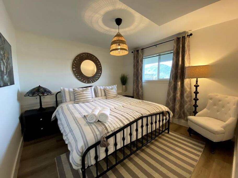 Cozy Lakeview Suite Victoria Buitenkant foto